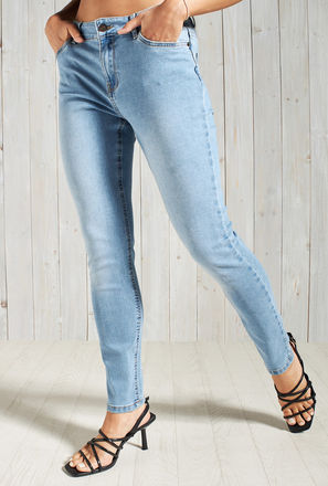 Solid Mid-Rise Full Length Denim Jeans with Button Closure