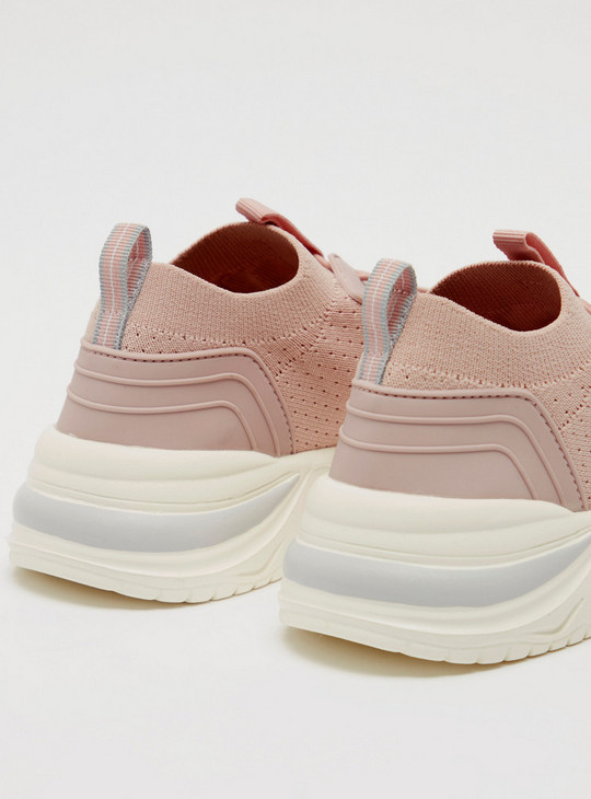 Textured Sports Shoes with Lace-Up Detail and Pull Tab