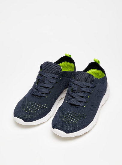 Textured Sports Shoes with Lace-Up Closure