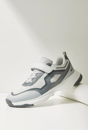 Colourblock Lace Detail Sports Shoes with Hook and Loop Closure-mxkids-shoes-boyseighttosixteenyrs-sportsshoes-1