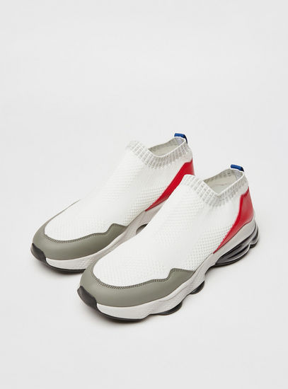 Colourblock Slip-On Sport Shoes with Pull Up Tab
