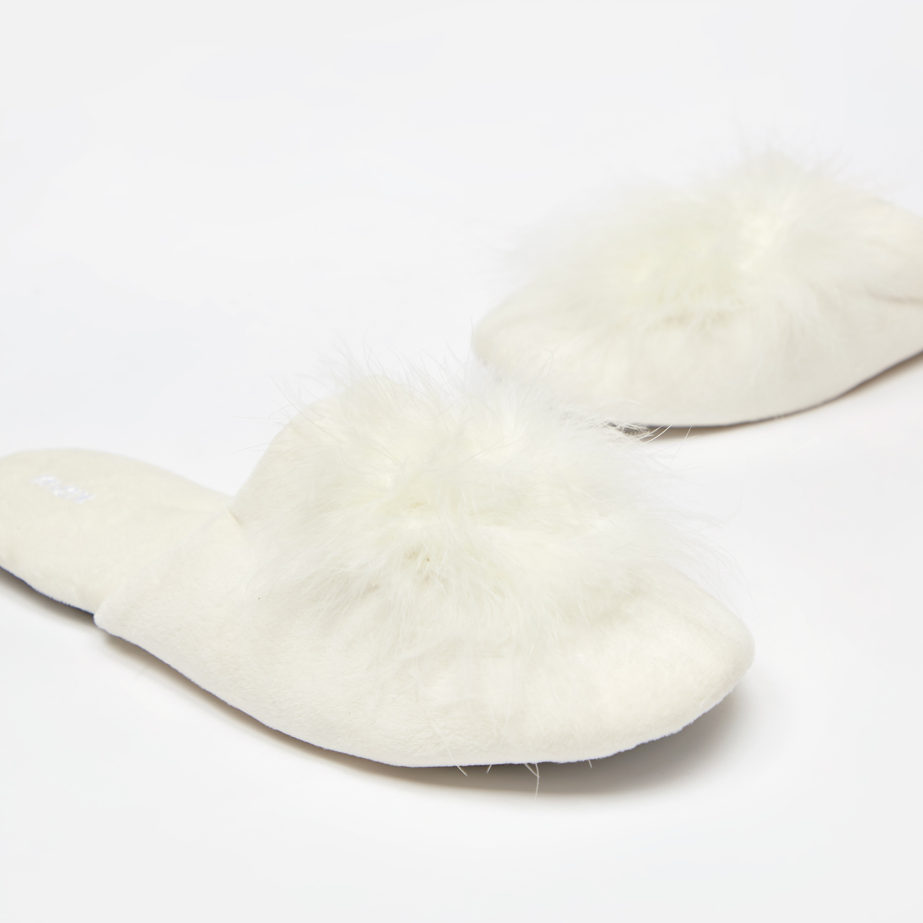 Feather on sale bedroom slippers