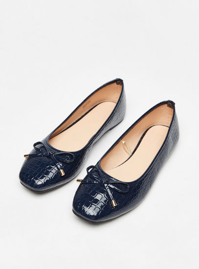 Textured Slip-On Ballerina Shoes with Bow Detail