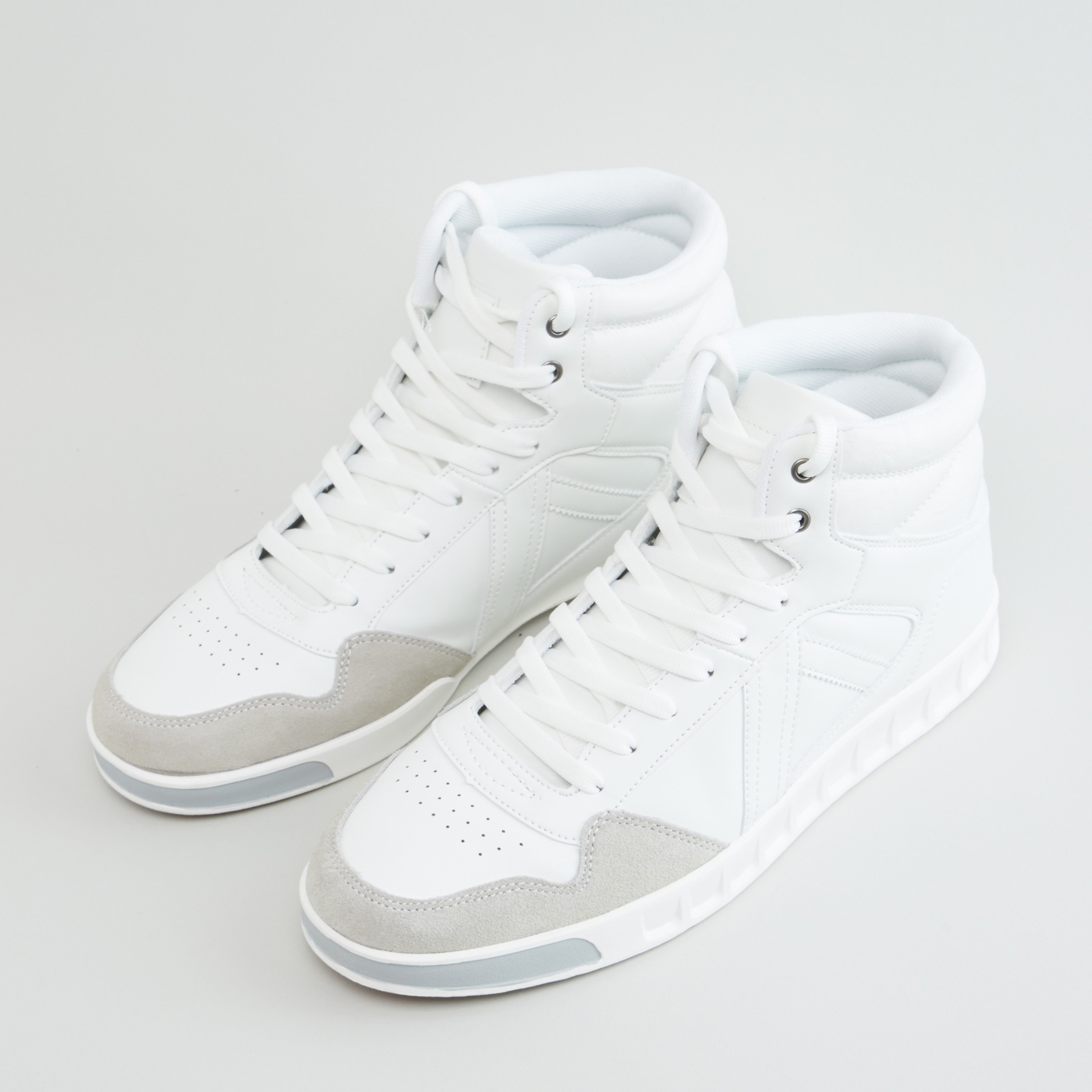 White high store top casual shoes