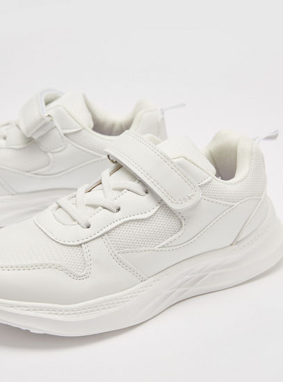 Textured Sports Shoes with Hook and Loop Closure