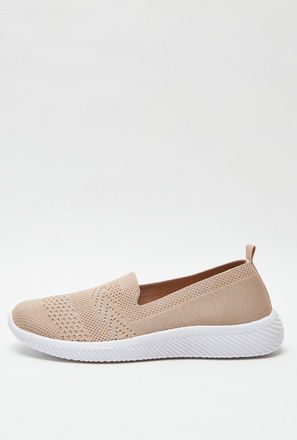 Textured Slip-On Sports Shoes