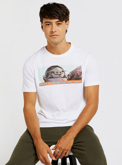 The Mandalorian Graphic Print T-shirt with Round Neck and Short Sleeves