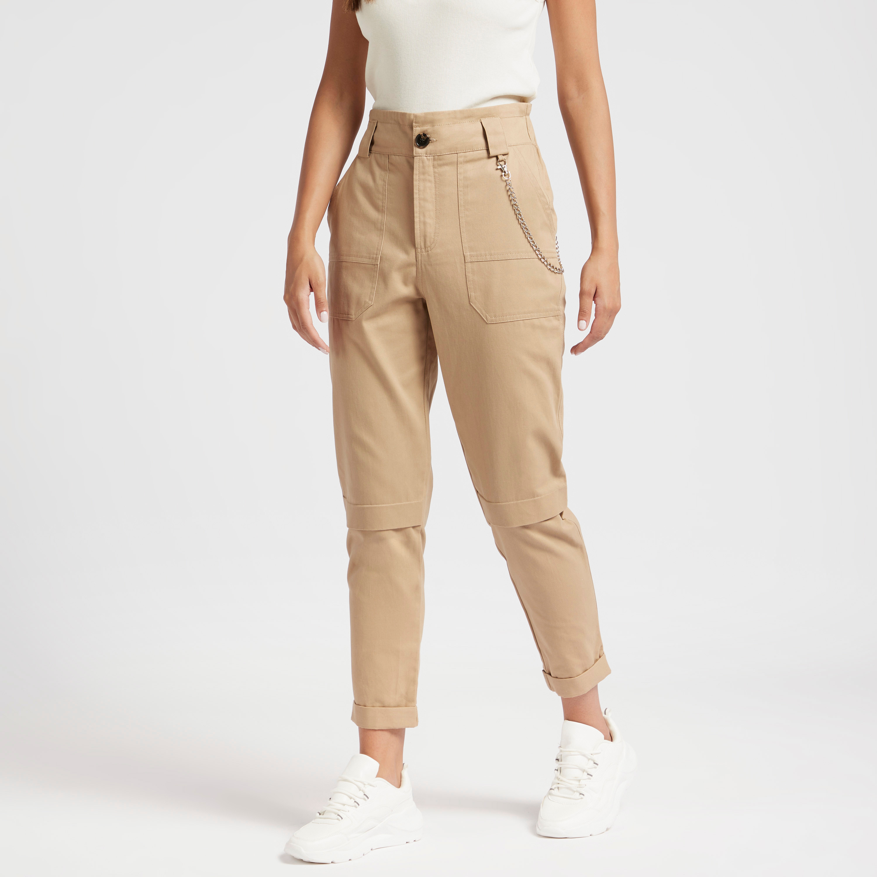 Khaki cargo pants hot sale with chain