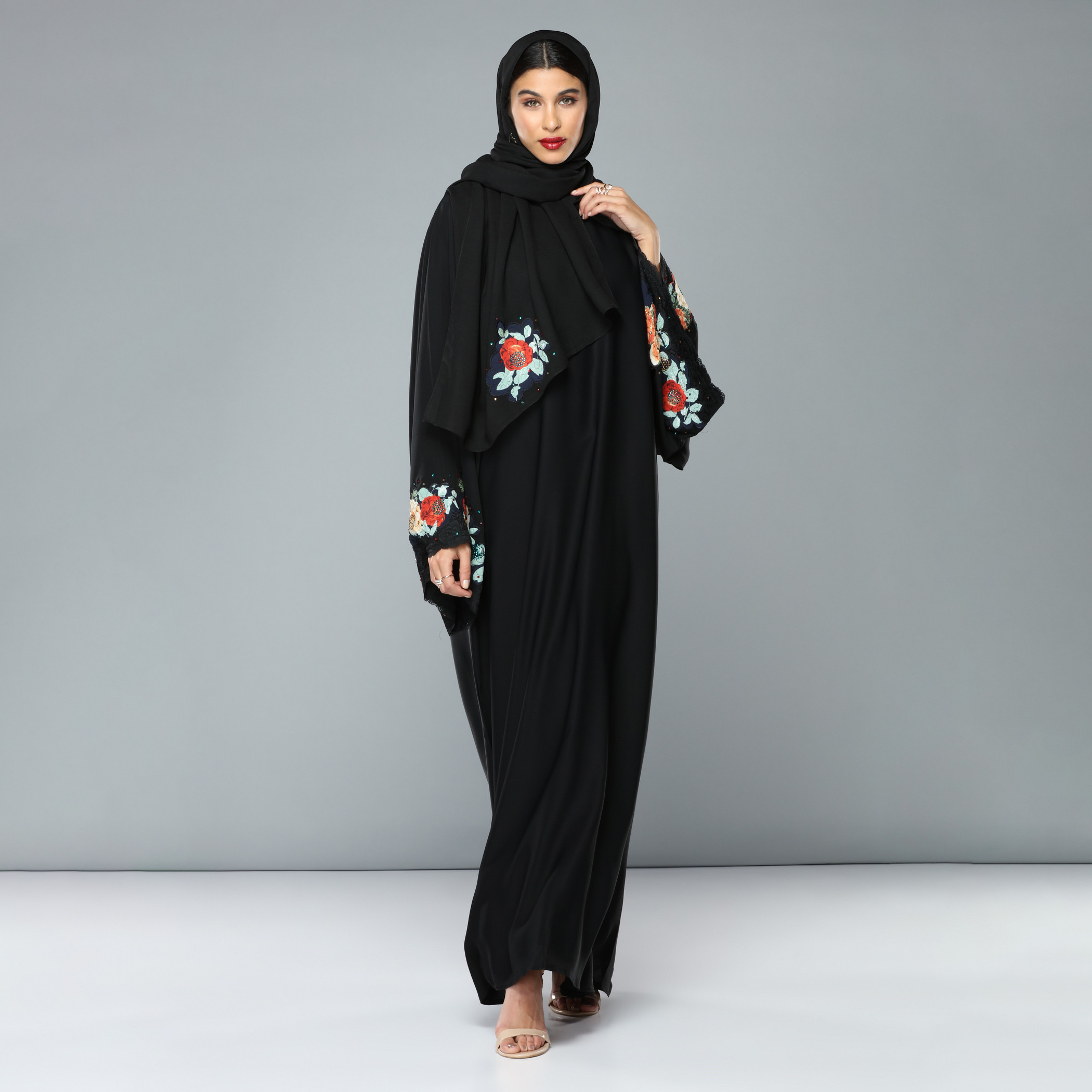 Beautiful abayas outlet online