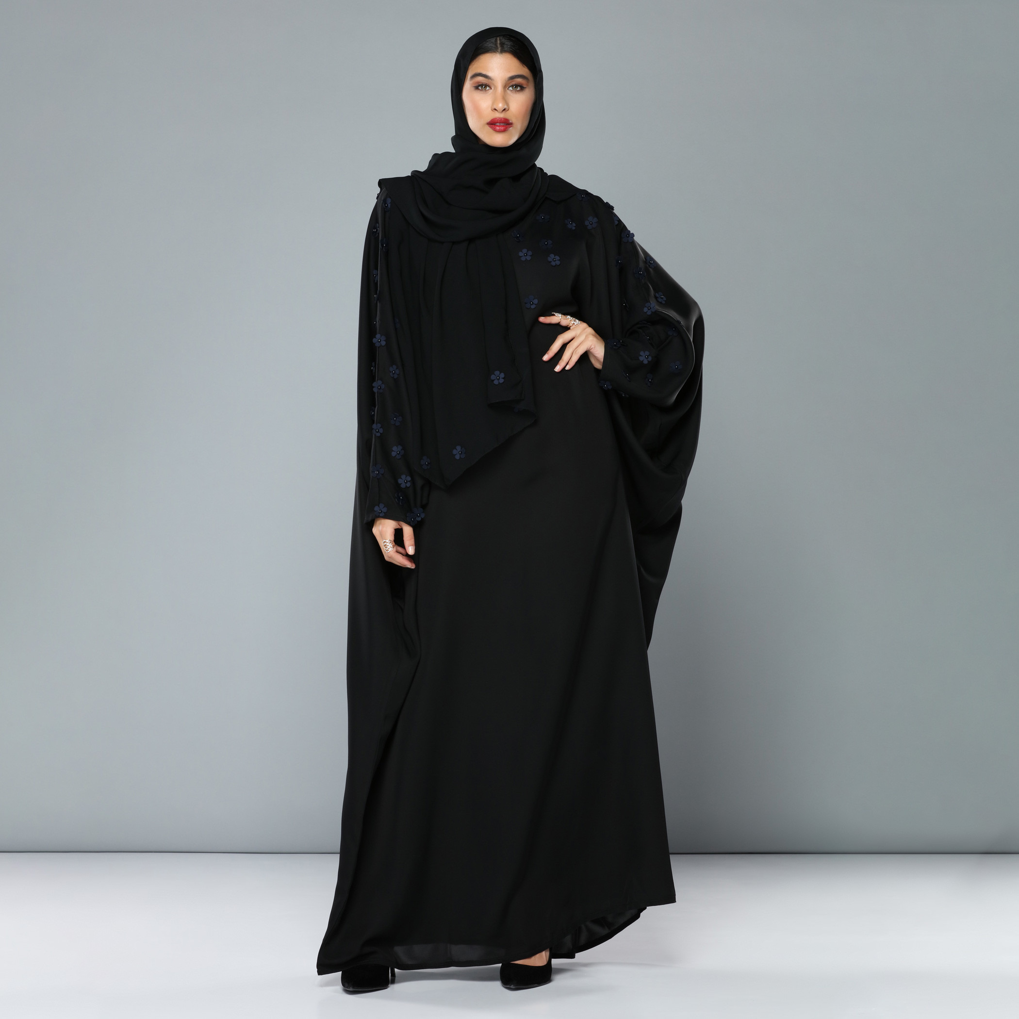 Traditional abaya clearance