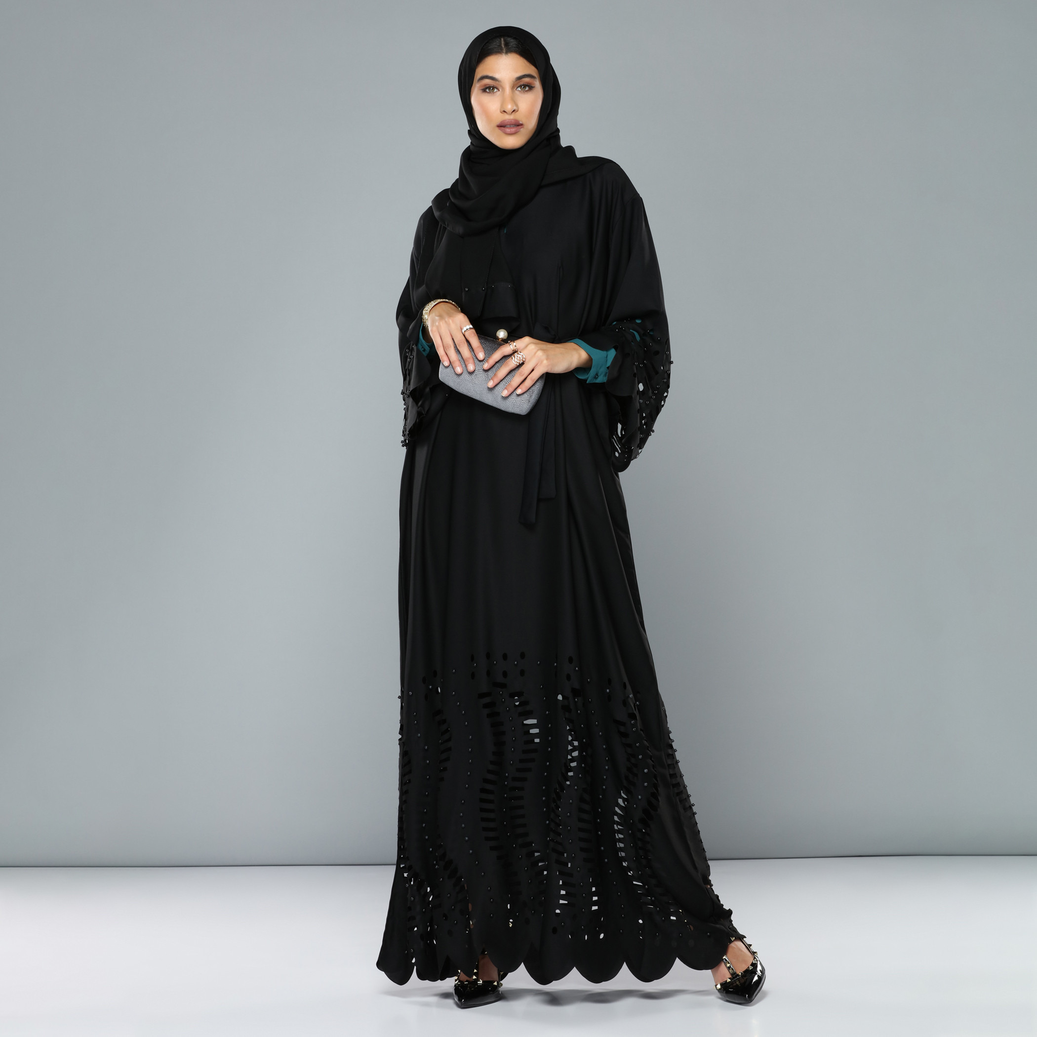 Beads on sale work abaya