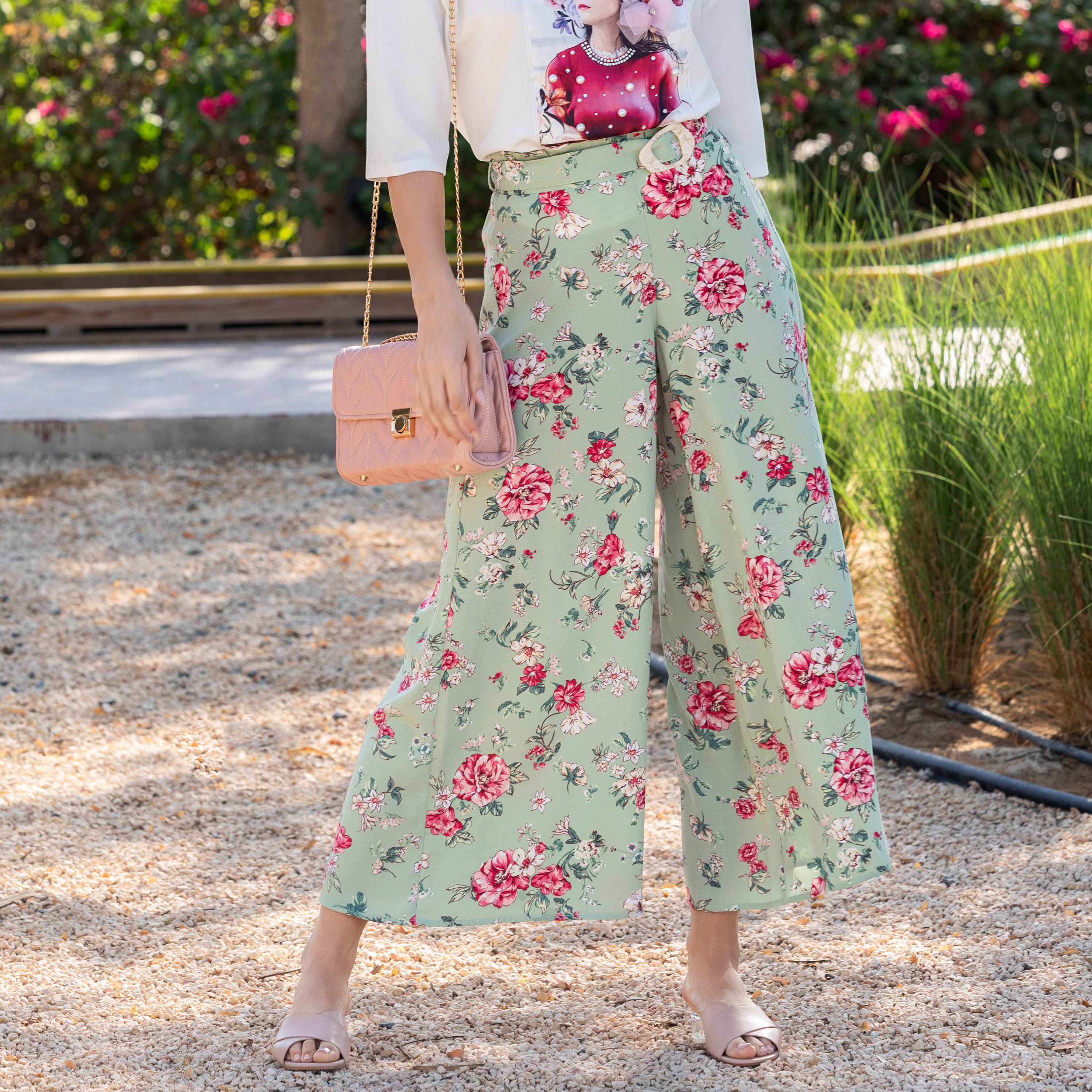 Shop Printed Culottes with Belt Online Max Oman