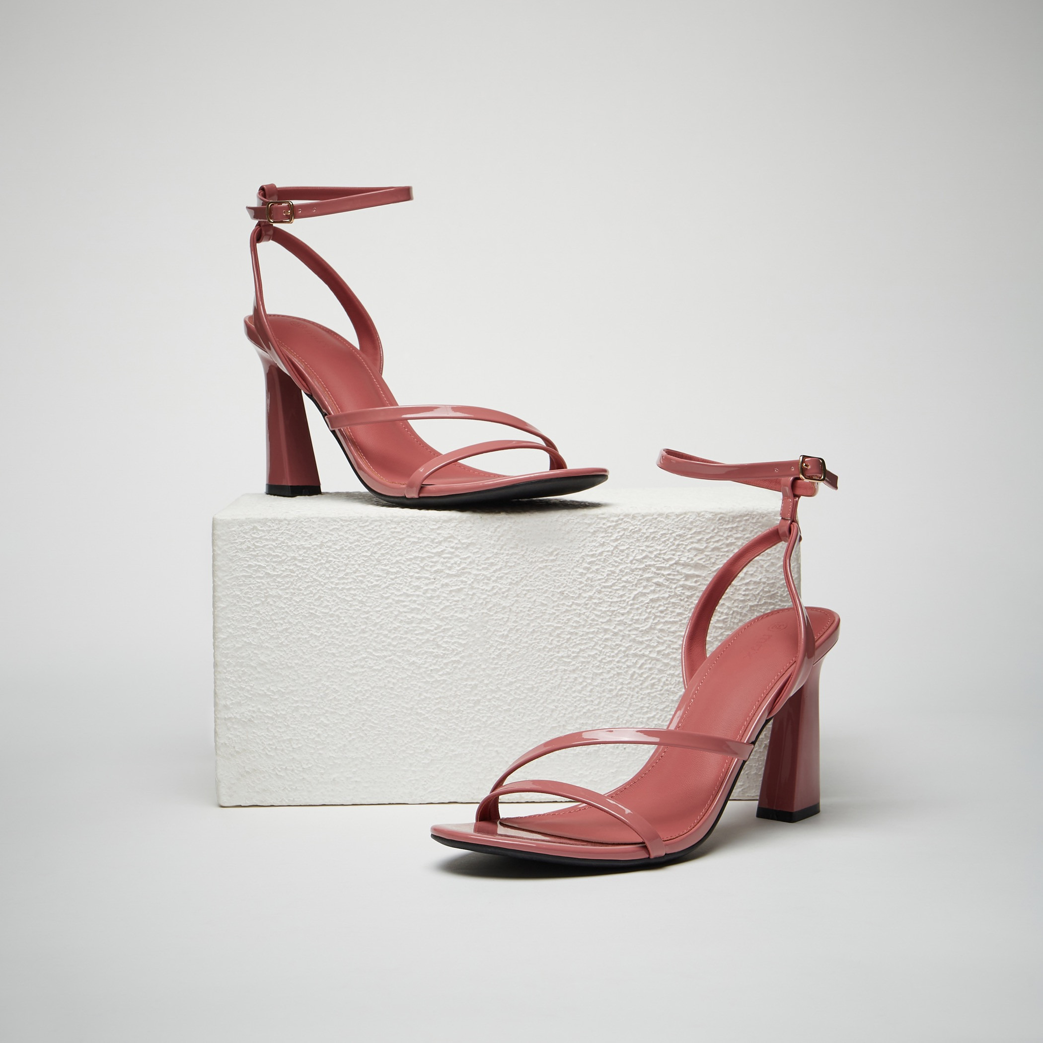 Strappy heels outlet online