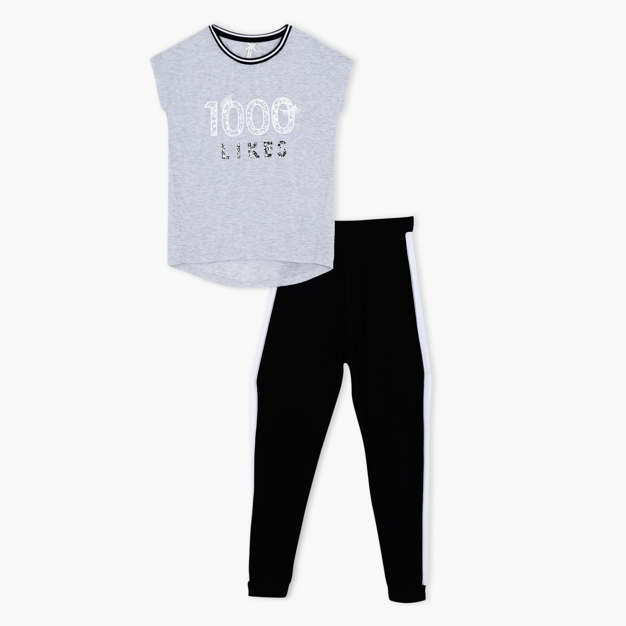Shop Printed T-Shirt and Pants Set 