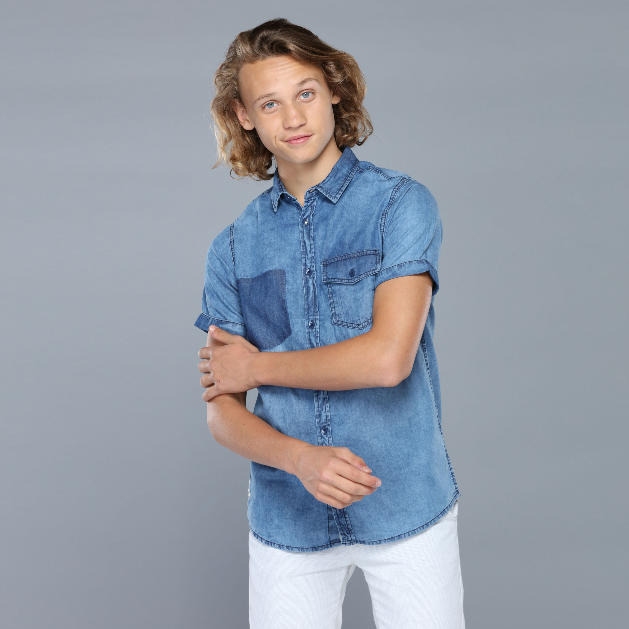 Denim short hot sale sleeve shirts