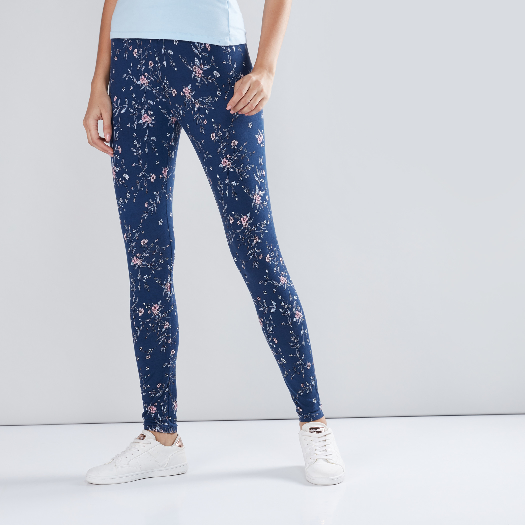 Buy online Floral Woolen Leggings from winter wear for Women by Camey for  ₹359 at 76% off | 2024 Limeroad.com