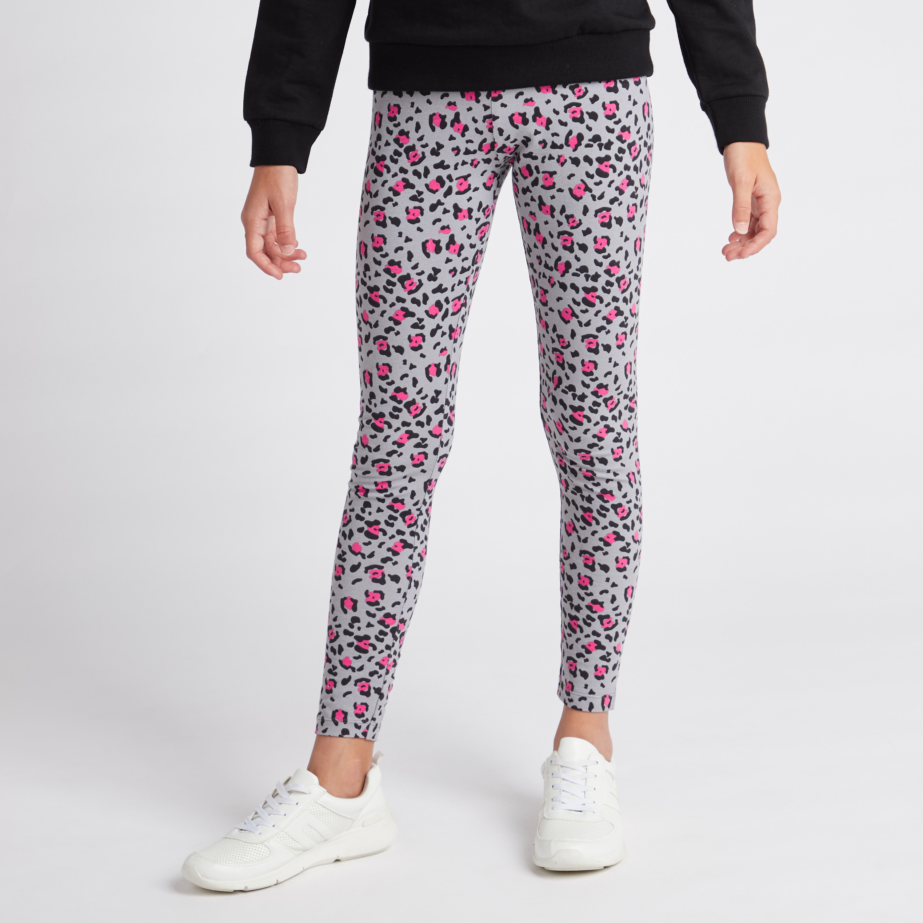 Shop Printed Leggings in Slim-Fit with Elasticised Waistband Online | Max  Bahrain