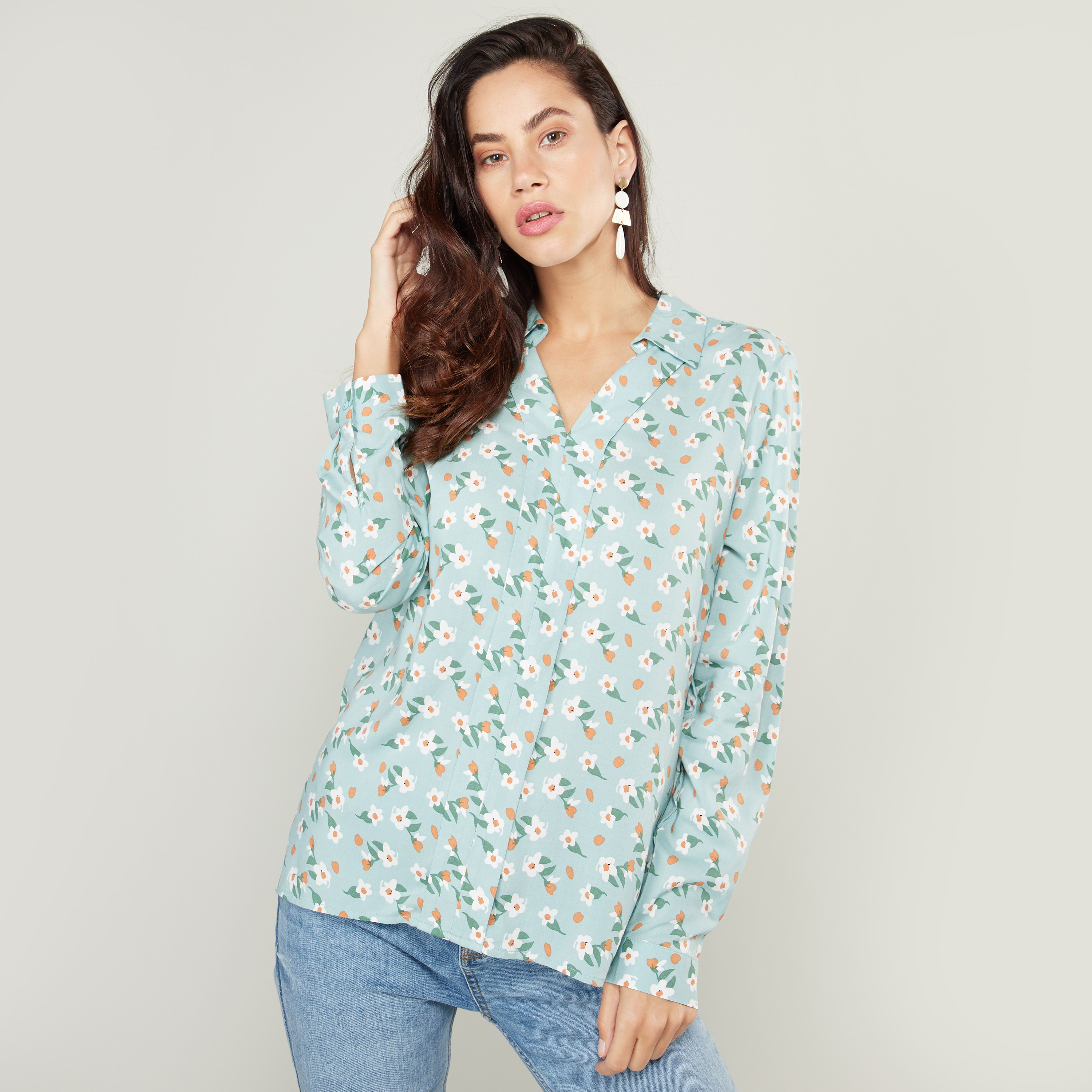 Floral tops outlet long sleeve