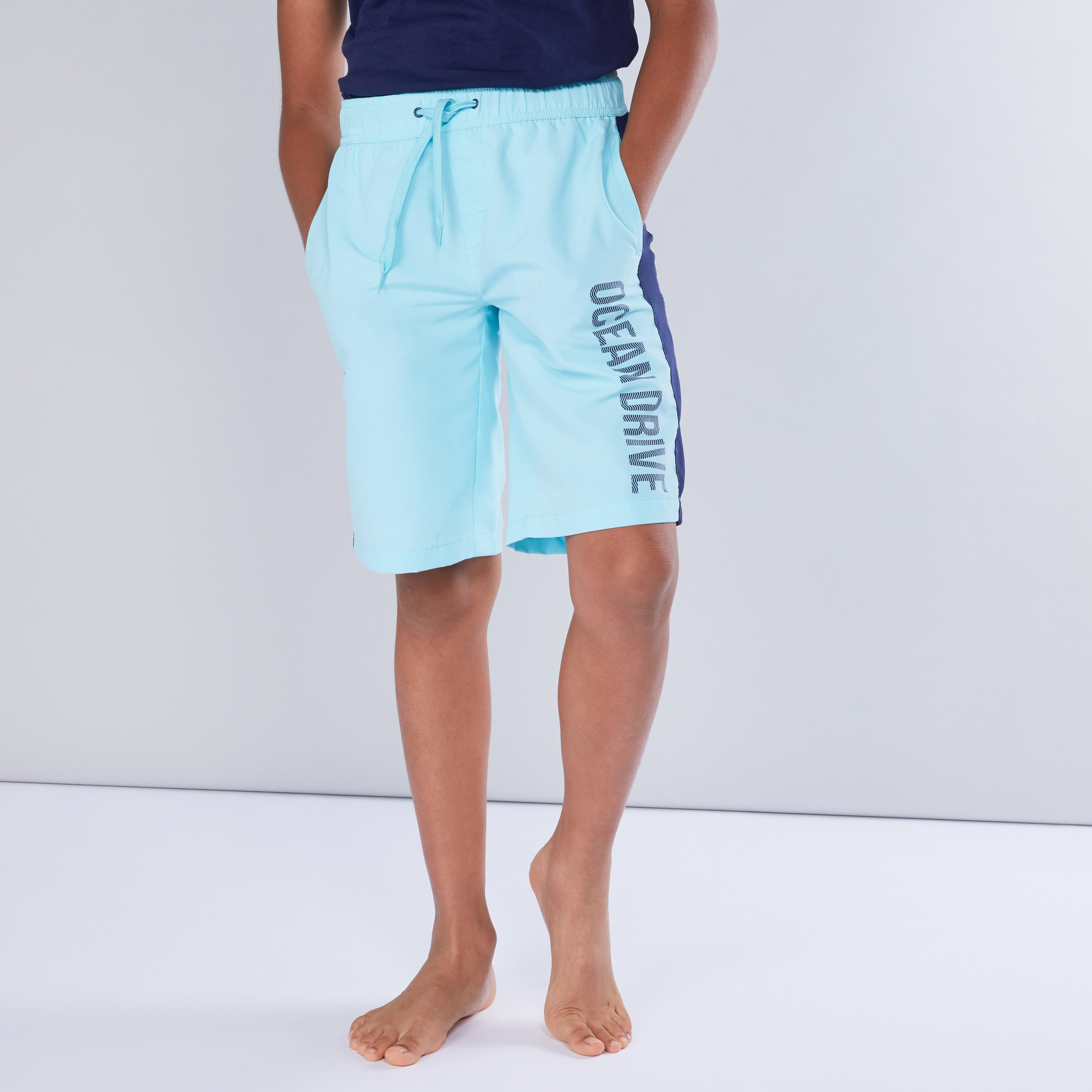 Online shorts shop