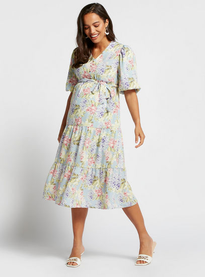 Floral Print Maternity Tiered Dress with Short Sleeves and Tie-Up