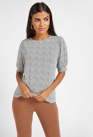 All-Over Print Top with Round Neck and Short Sleeves