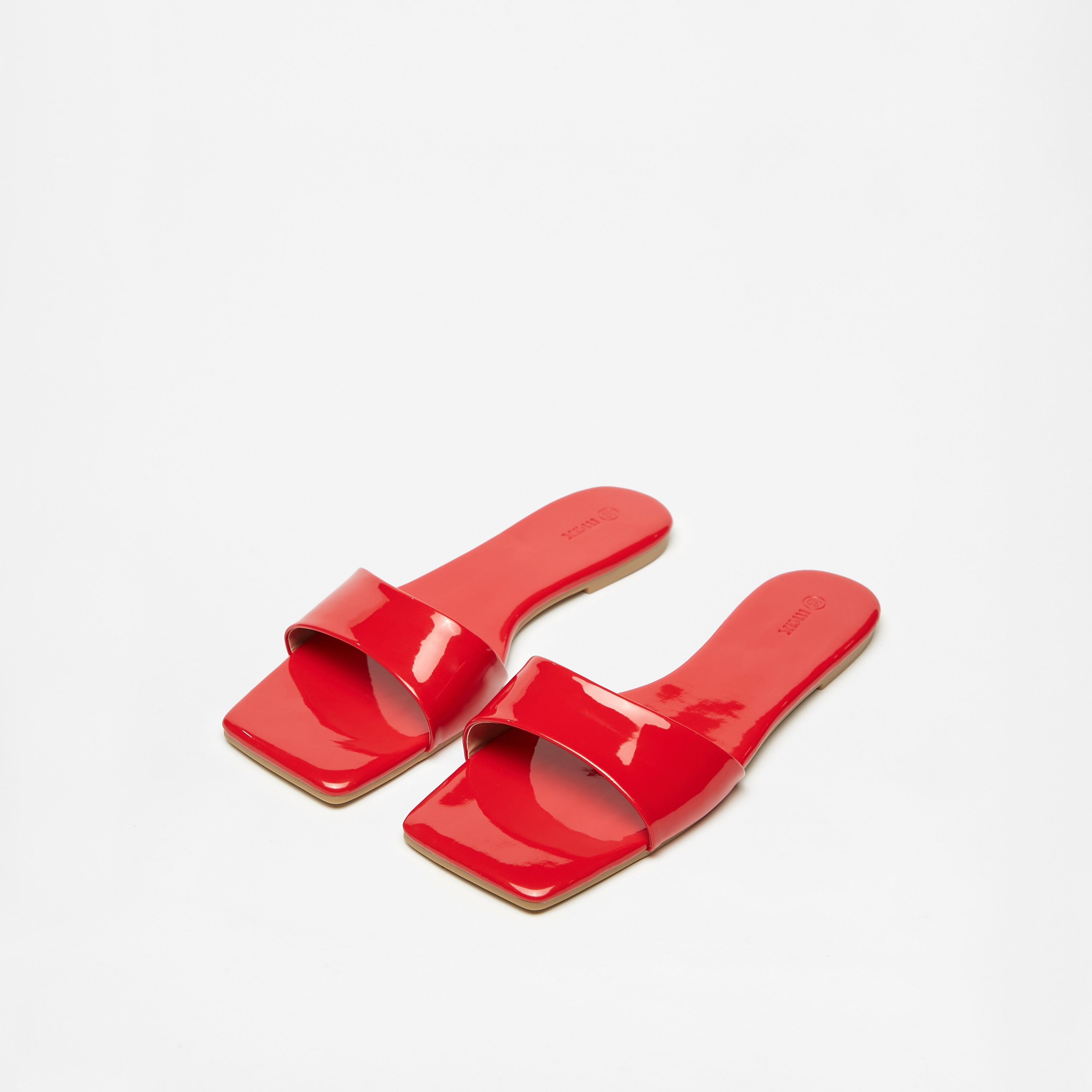 Open toe outlet flat