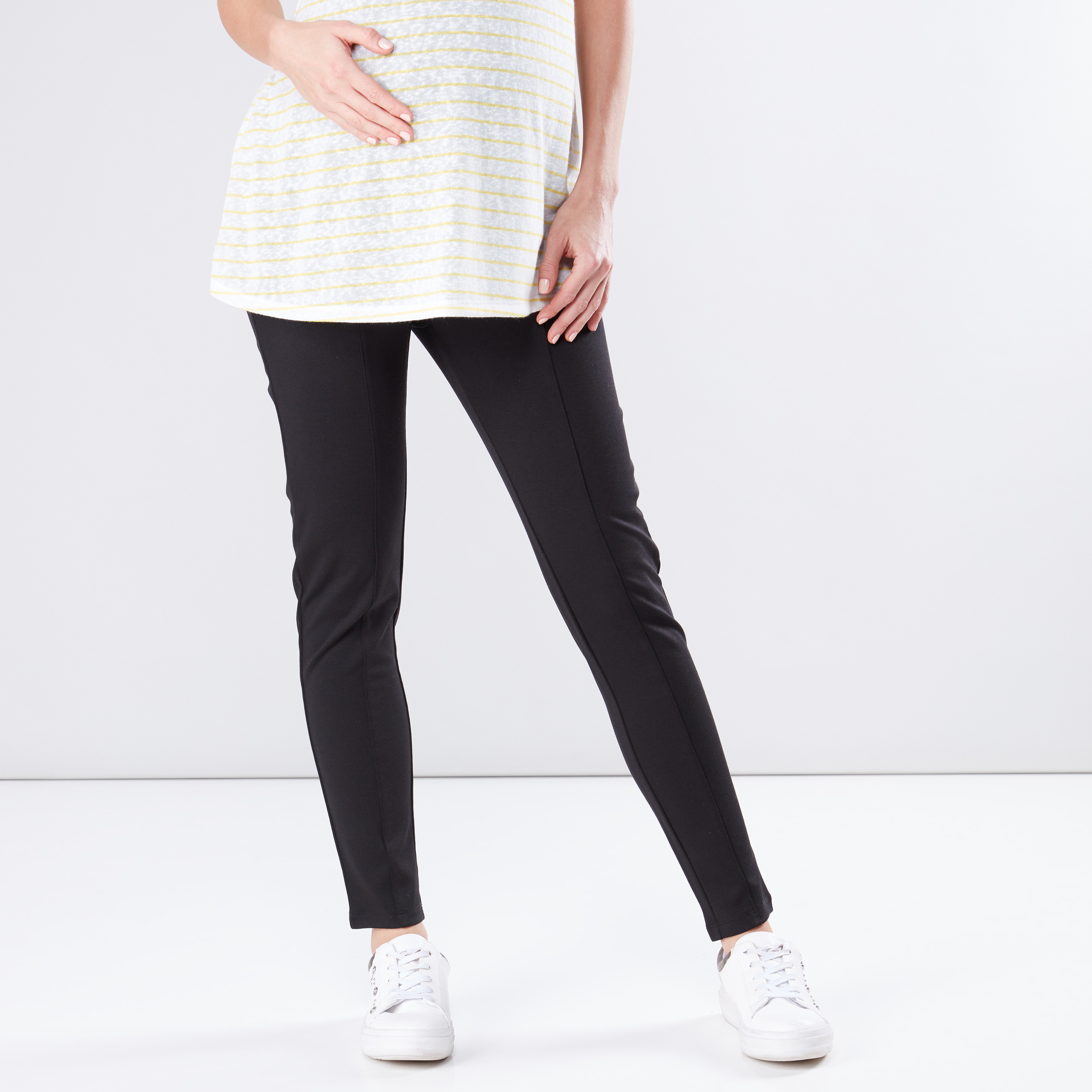 Jeggings | Buy Jeggings Online in India - Aurelia