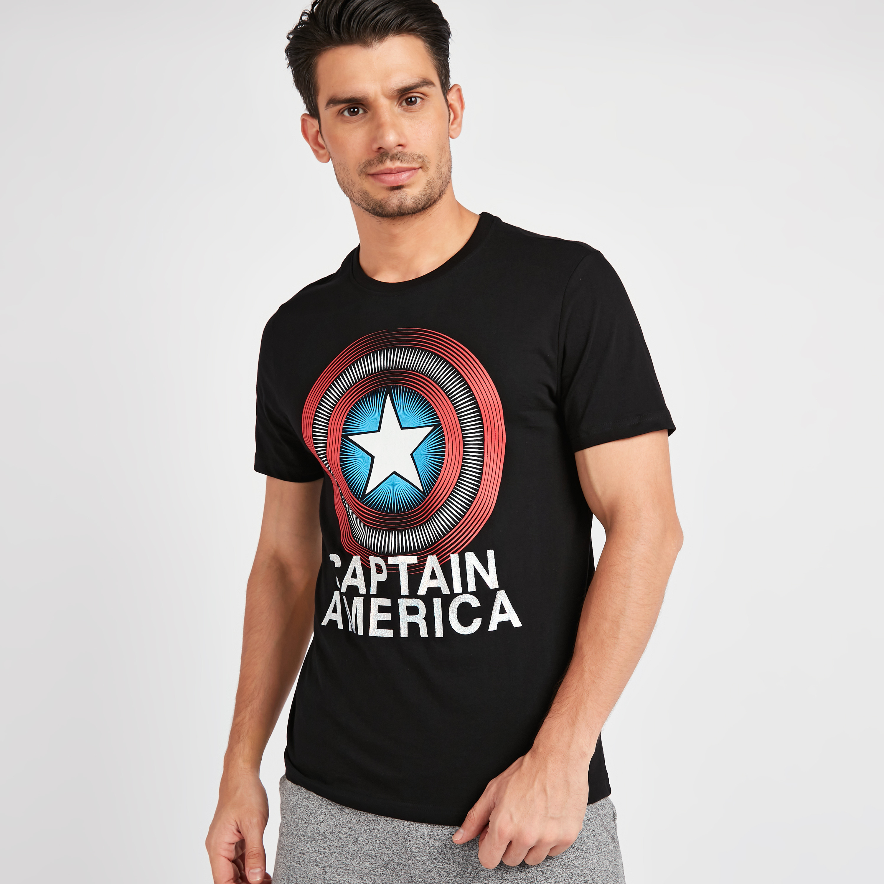 T shirt of store captain america