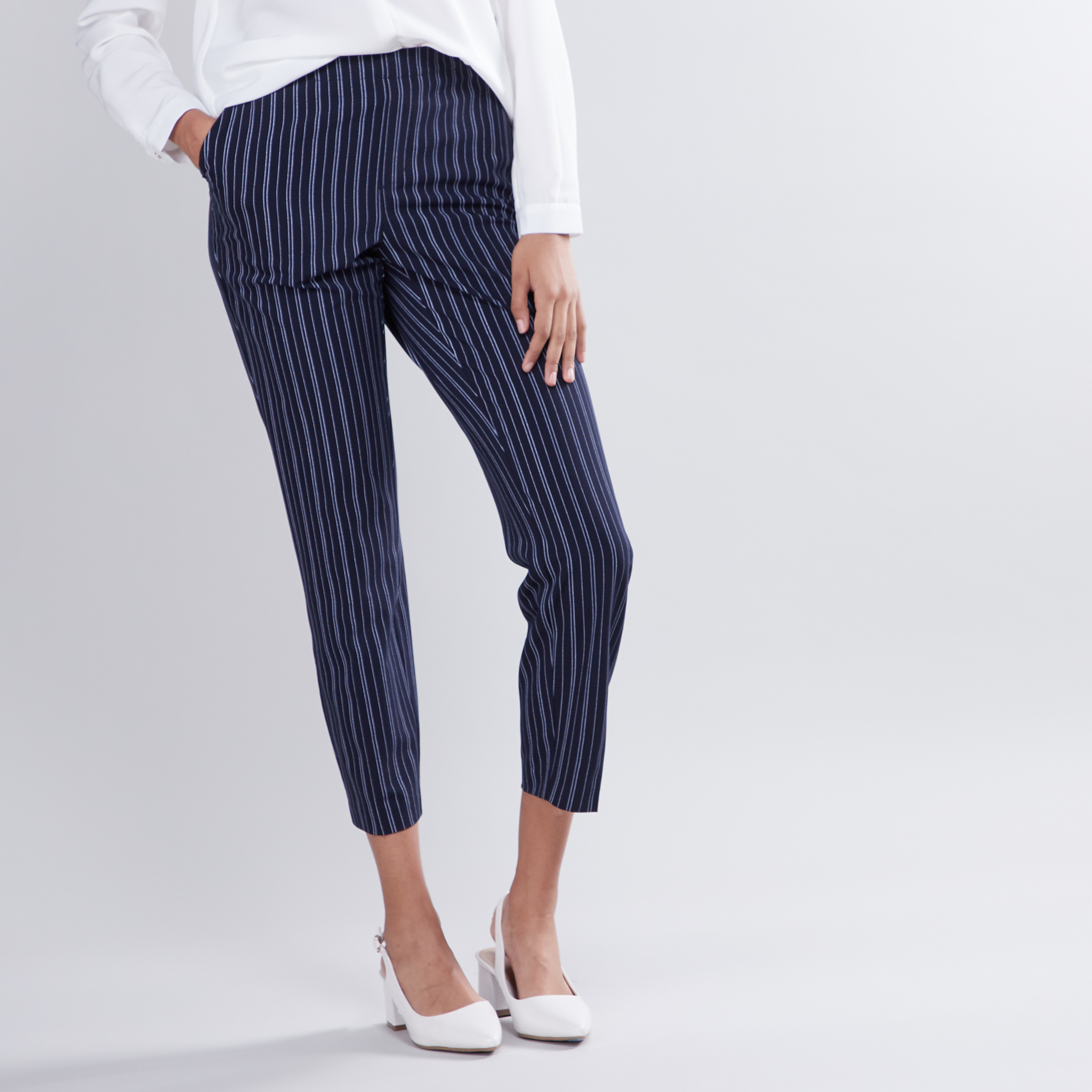 Striped hotsell capri pants