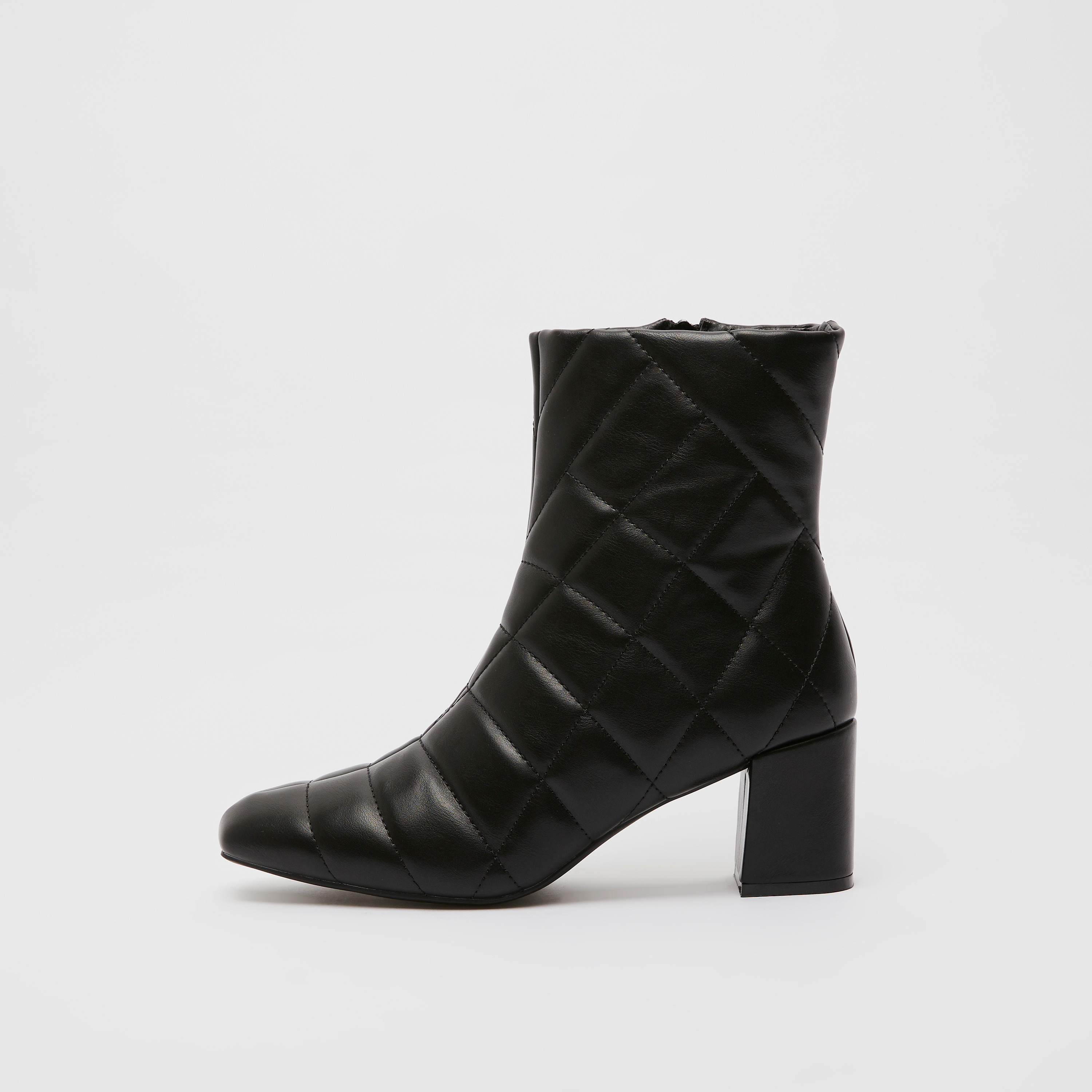 Quilted boots store