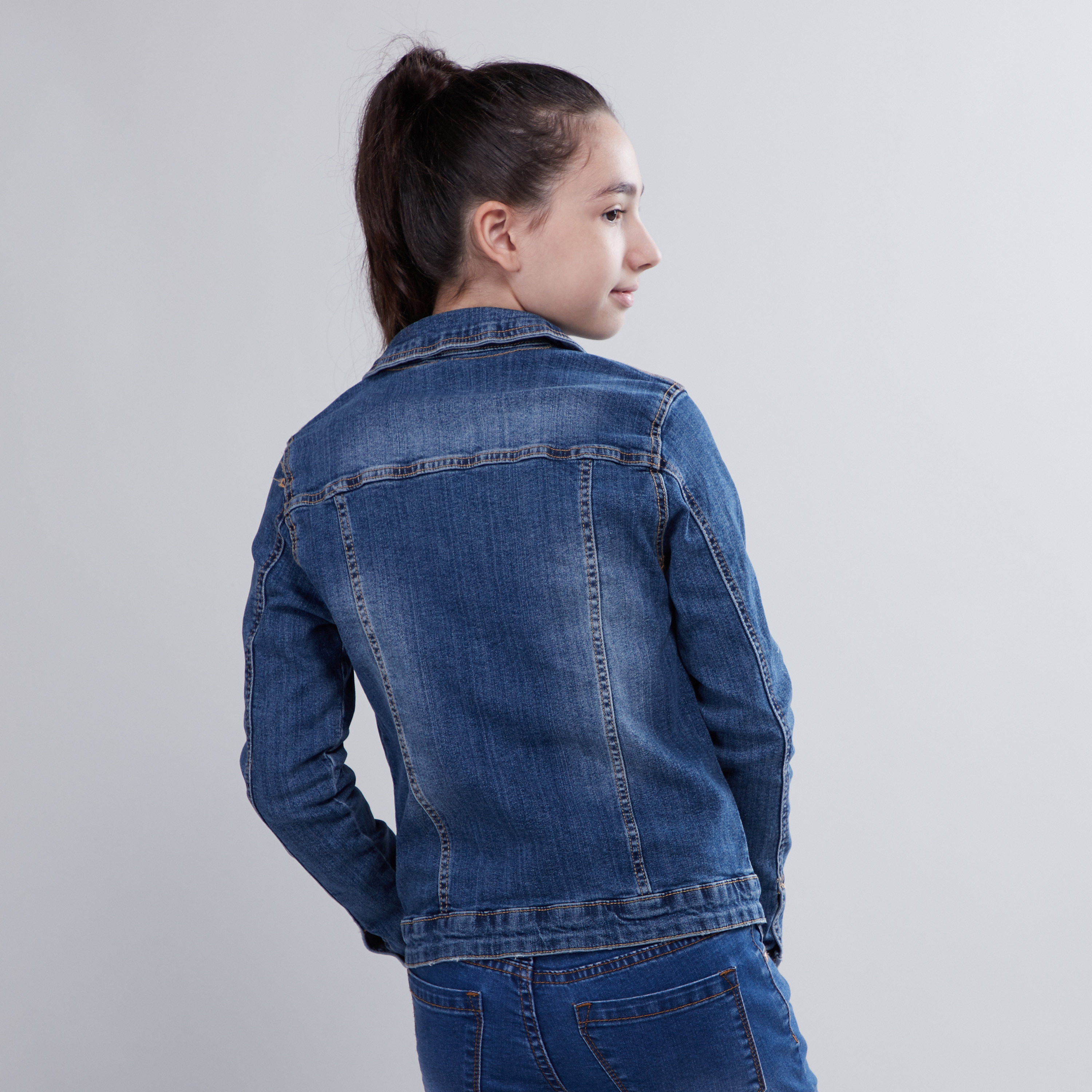 Shop Denim Jacket with Long Sleeves and Flap Pockets Online Max Bahrain