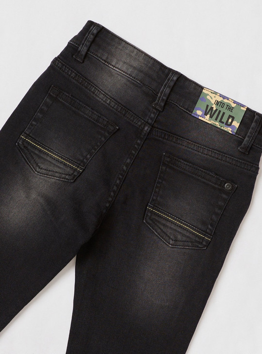 Comfort Fit Embossed Detail Jeans with Zip Closure and Pockets