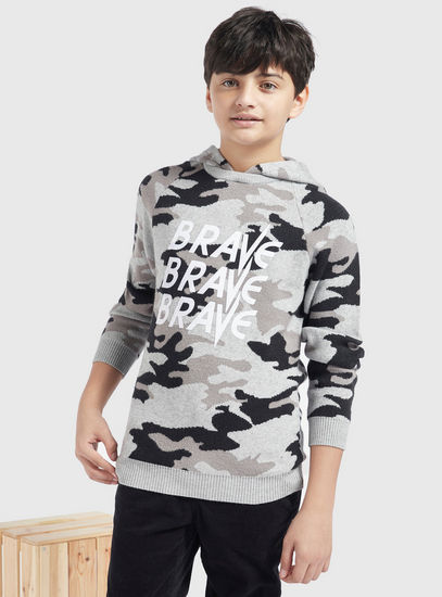 Camouflage Print Hooded Sweater with Long Sleeves