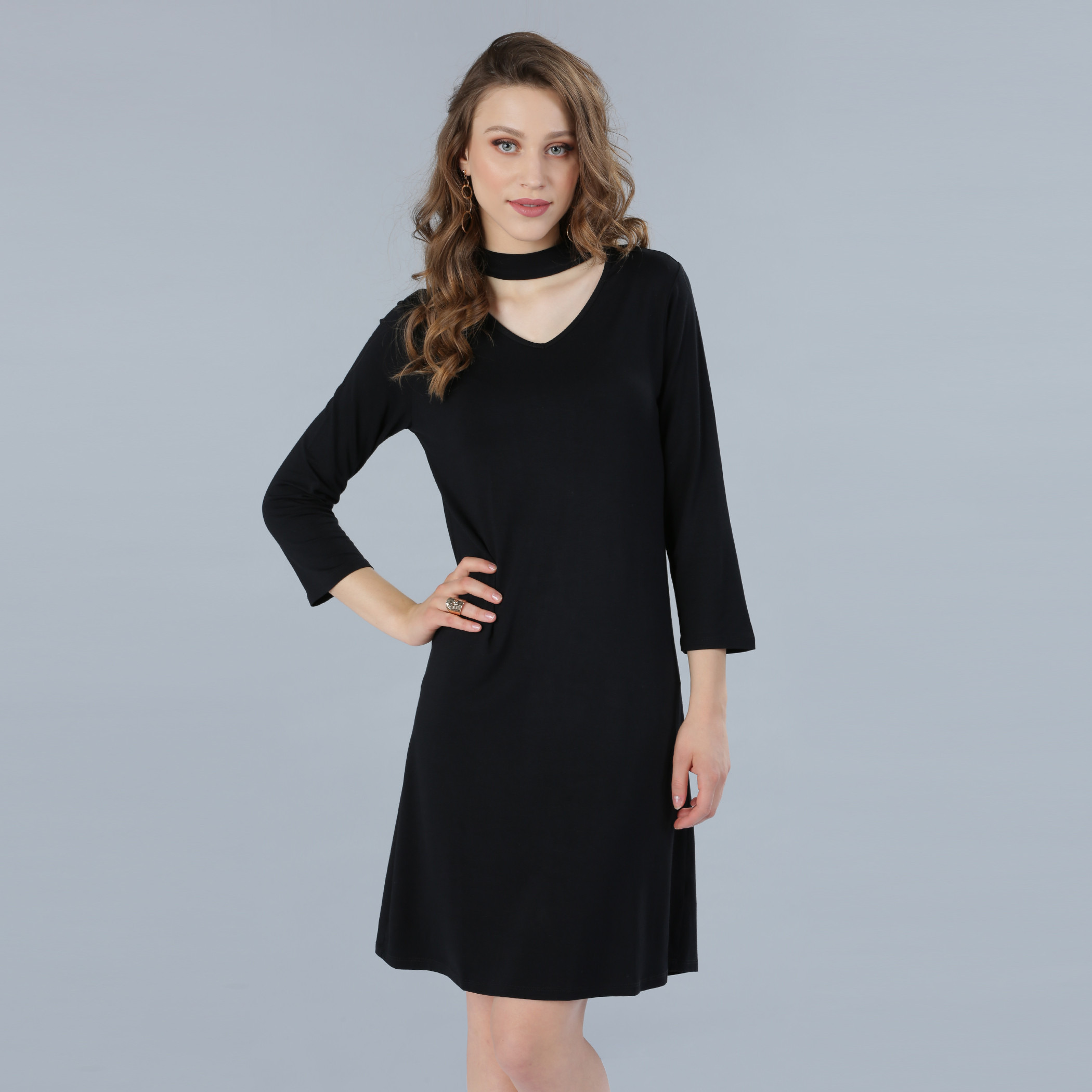 Choker neck outlet dress