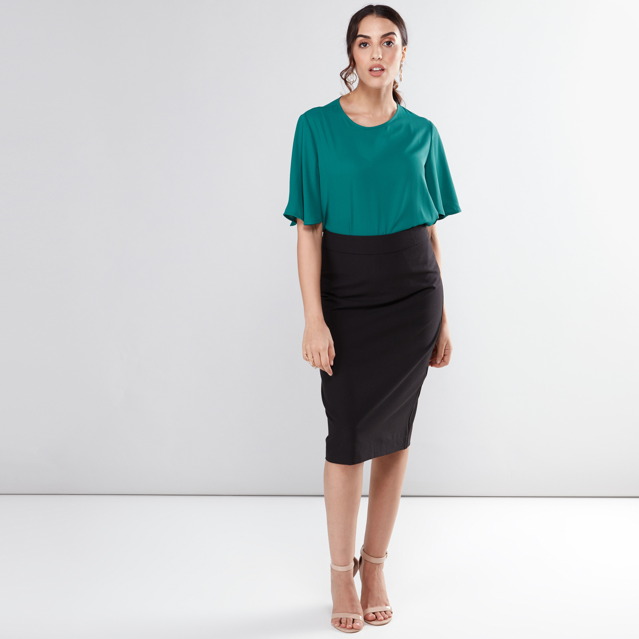 Shop Midi Pencil Skirt with Zip Closure Online | Max UAE Shop Midi Pencil Skirt with Zip Closure Online | Max UAE