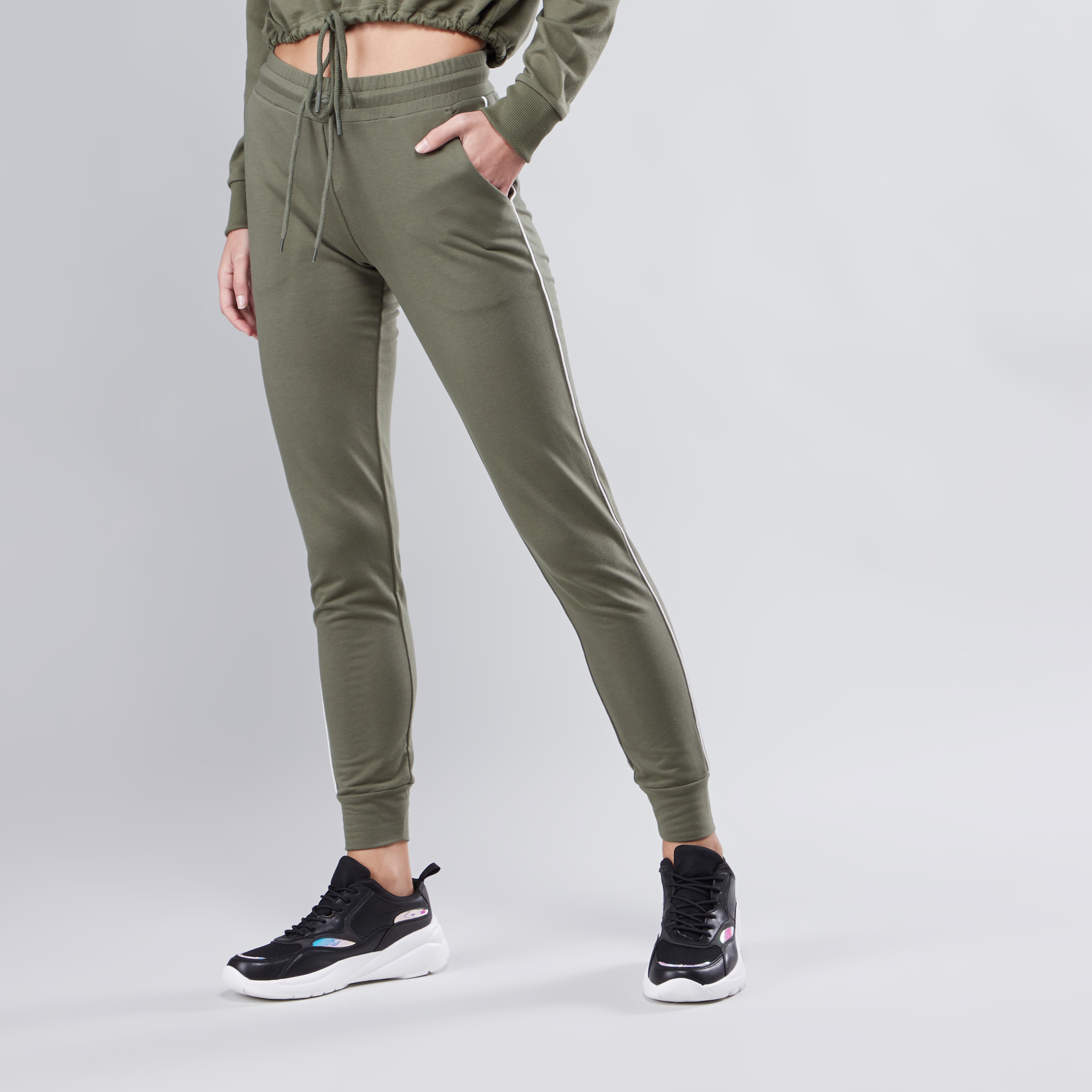 Online track shop pants for ladies