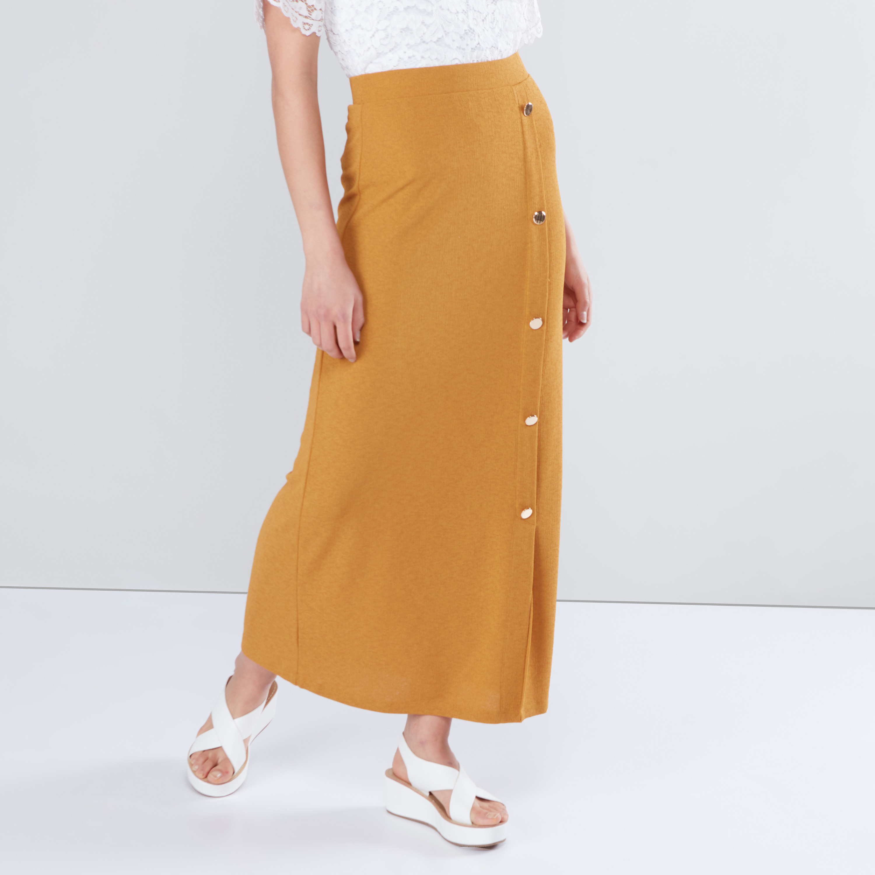 Orange skirt with outlet buttons