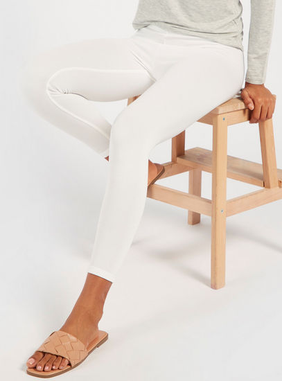 Solid Mid-Rise Cropped Leggings with Elasticised Waistband