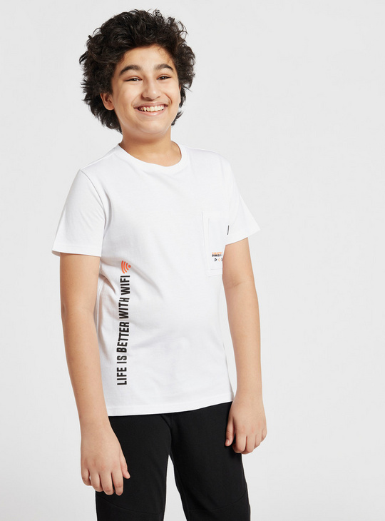 Text Print T-shirt with Round Neck and Zip Pocket Detail