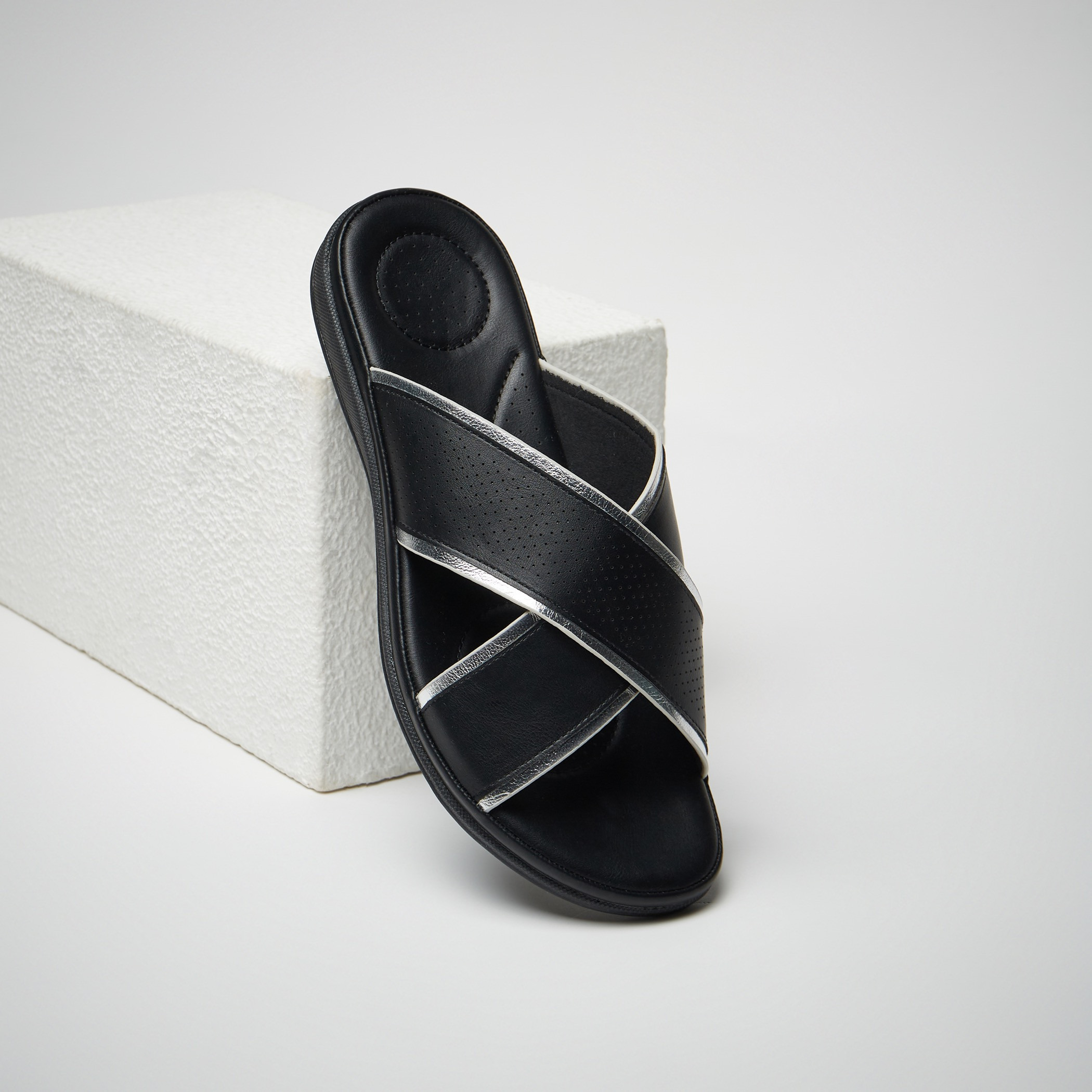 Shop Textured Slip-On Cross Strap Sandals Online | Max UAE